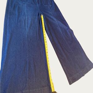 Halara Flex™ High Waisted Wide Leg Jeans with Pockets – Washed Denim NWT